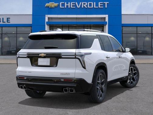 Polar White Tricoat 2026 Chevrolet Traverse High Country