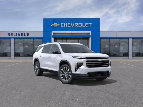 Summit White 2026 Chevrolet Traverse LT