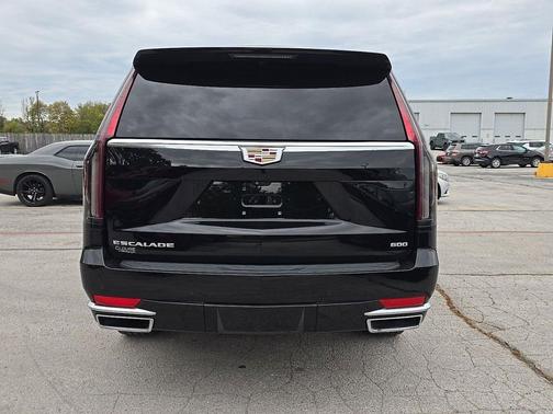 2023 Cadillac Escalade ESV Premium Luxury