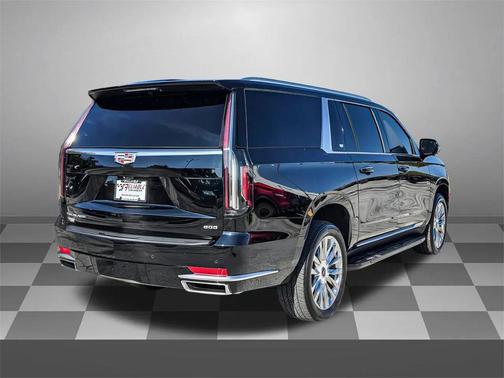 2023 Cadillac Escalade ESV Premium Luxury