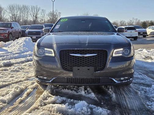 2020 Chrysler 300 S