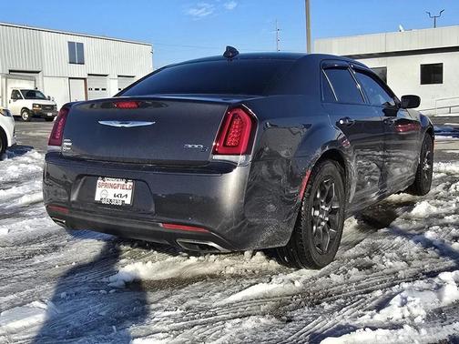 2020 Chrysler 300 S