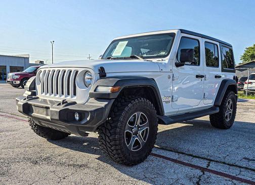 White 2018 Jeep Wrangler Unlimited Sport