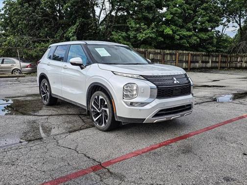 2023 Mitsubishi Outlander SE 2.5 S-AWC