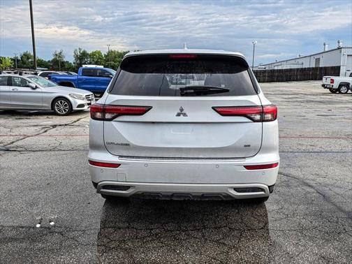 2023 Mitsubishi Outlander SE 2.5 S-AWC