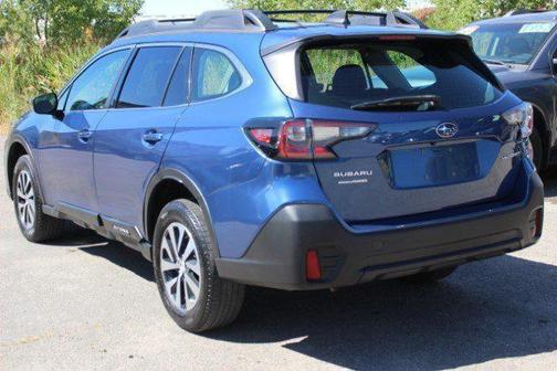 2022 Subaru Outback Base