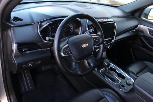 2023 Chevrolet Traverse FWD 4dr LT Leather