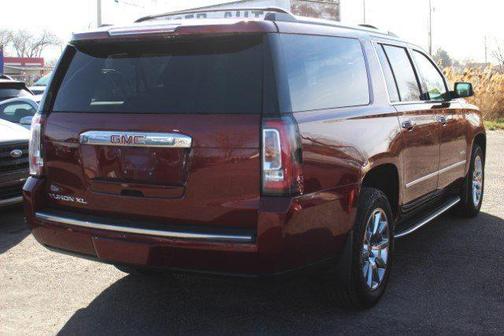 2017 GMC Yukon XL Denali