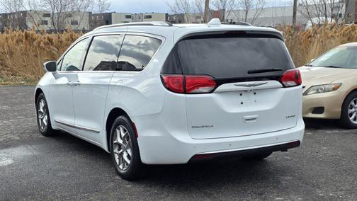 2018 Chrysler Pacifica Limited
