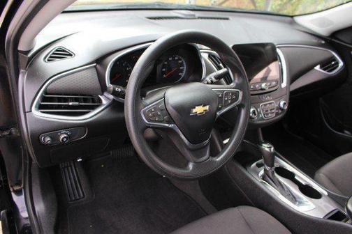 2020 Chevrolet Malibu FWD LT