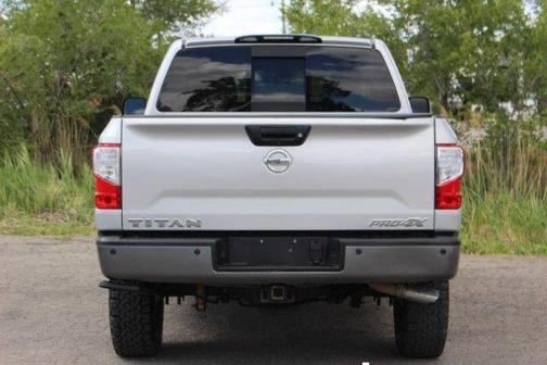 2019 Nissan Titan PRO-4X