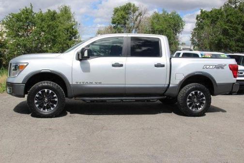2019 Nissan Titan PRO-4X