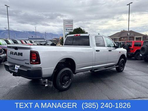 2026 RAM 2500 Tradesman Crew Cab 4x4 8' Box