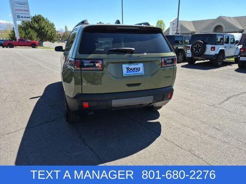 '41 2026 Jeep Cherokee Laredo 4x4