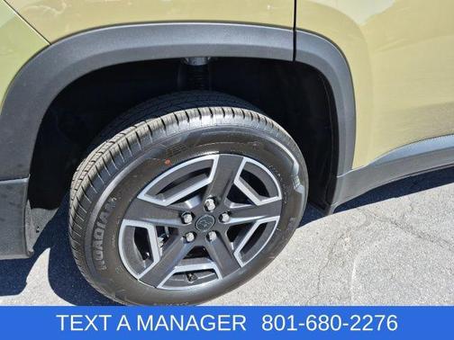 '41 2026 Jeep Cherokee Laredo 4x4