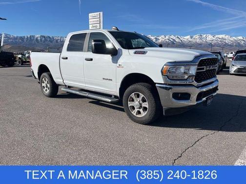Bright White Clearcoat 2024 RAM 2500 Big Horn Crew Cab 4x4 6'4' Box