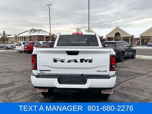 Bright White Clearcoat 2026 RAM 2500 Big Horn Crew Cab 4x4 6'4' Box
