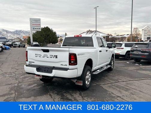 Bright White Clearcoat 2026 RAM 2500 Big Horn Crew Cab 4x4 6'4' Box