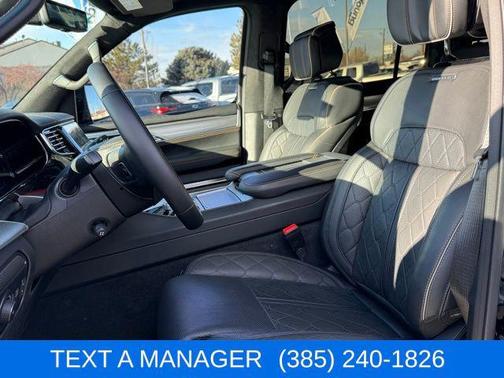 2023 Jeep Grand Wagoneer Series III 4x4