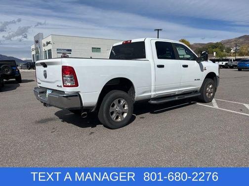 Bright White Clearcoat 2024 RAM 2500 Big Horn Crew Cab 4x4 6'4' Box