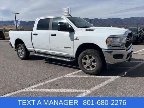 Bright White Clearcoat 2024 RAM 2500 Big Horn Crew Cab 4x4 6'4' Box