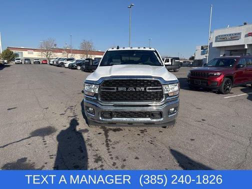 2023 RAM 3500 Big Horn Crew Cab 4x4 8' Box