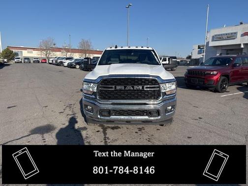 2023 RAM 3500 Big Horn Crew Cab 4x4 8' Box