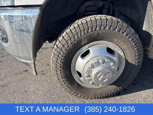 2023 RAM 3500 Big Horn Crew Cab 4x4 8' Box