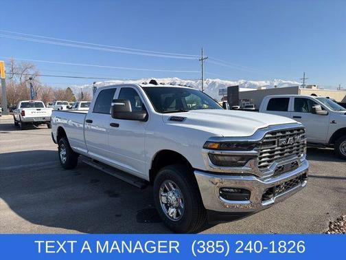 2026 RAM 2500 Tradesman Crew Cab 4x4 8' Box
