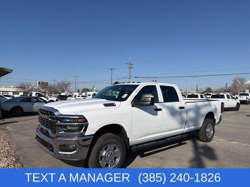 2026 RAM 2500 Tradesman Crew Cab 4x4 8' Box
