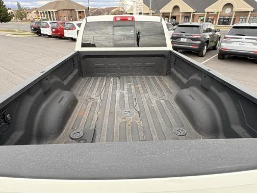 2024 RAM 3500 Laramie Crew Cab 4x4 8' Box