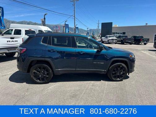 Fathom Blue Pearl Coat 2026 Jeep Compass Latitude