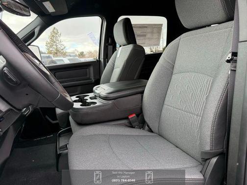 2024 RAM 2500 Tradesman Crew Cab 4x4 6'4' Box