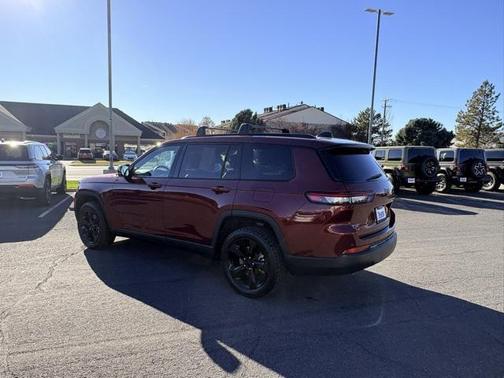 2022 Jeep Grand Cherokee L Altitude