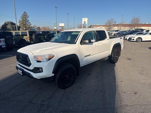 2023 Toyota Tacoma SR5