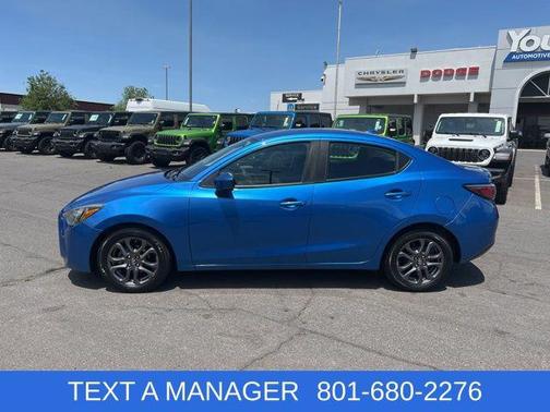 Sapphire 2019 Toyota Yaris Sedan LE