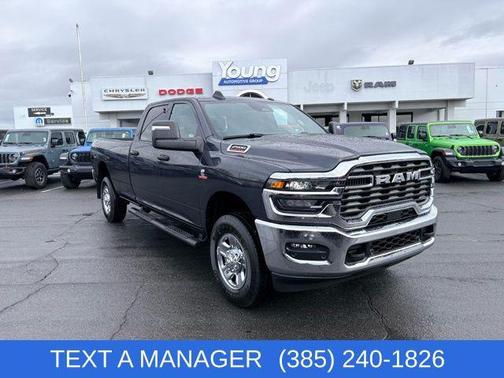 2026 RAM 2500 Tradesman Crew Cab 4x4 8' Box