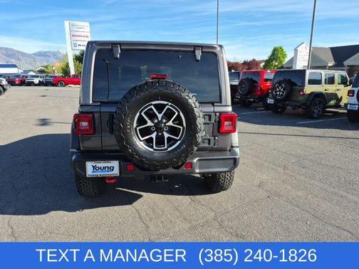 Granite Crystal Metallic Clearcoat 2026 Jeep Wrangler Rubicon