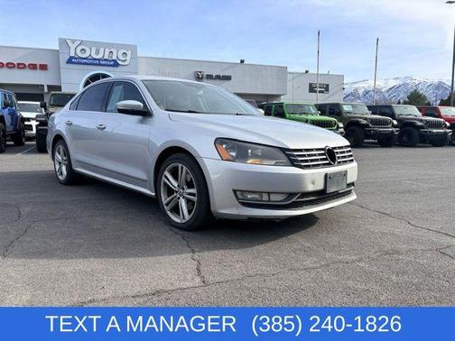 2013 Volkswagen Passat 2.0 TDI SE w/ Sunroof