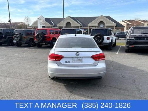 2013 Volkswagen Passat 2.0 TDI SE w/ Sunroof