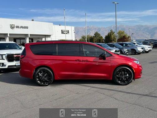 2026 Chrysler Pacifica L