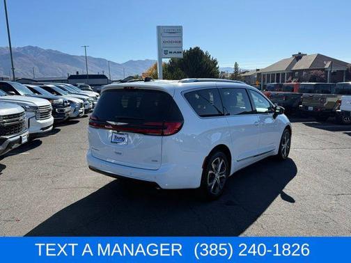 2026 Chrysler Pacifica L