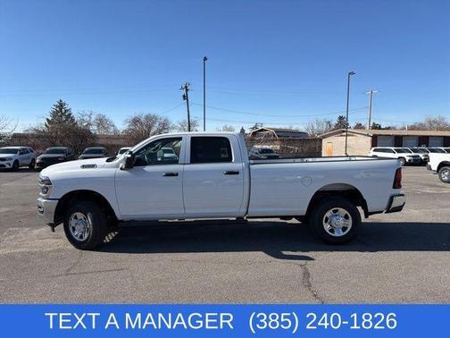 2026 RAM 2500 Tradesman Crew Cab 4x4 8' Box