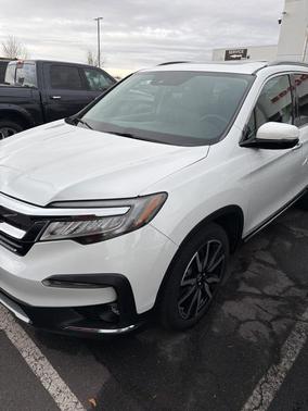 2021 Honda Pilot Touring 8-Passenger