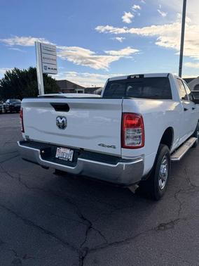2024 RAM 2500 Tradesman Crew Cab 4x4 6'4' Box