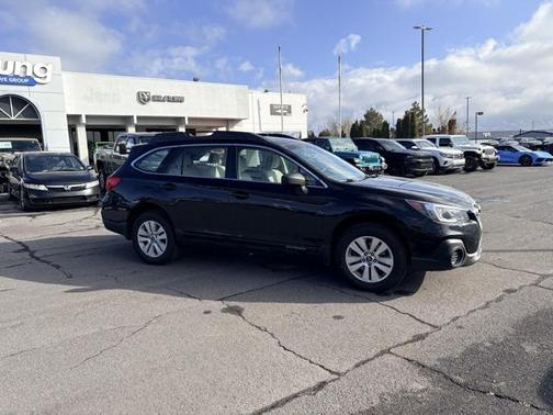 2019 Subaru Outback 2.5i