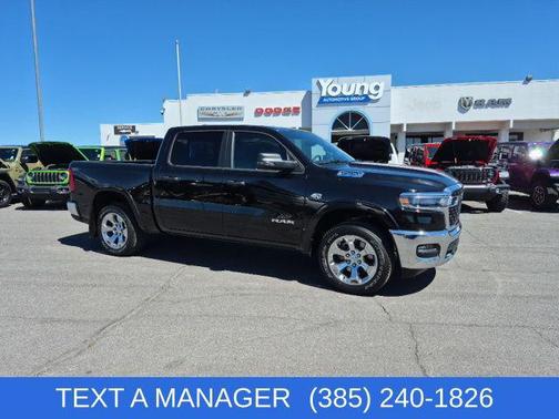 Diamond Black Crystal Pearlcoat 2026 RAM 1500 Big Horn/Lone Star