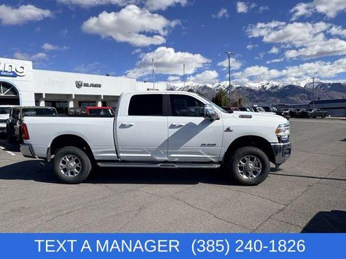 2023 RAM 2500 Laramie Crew Cab 4x4 6'4' Box