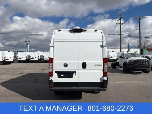 Bright White Clearcoat 2026 RAM ProMaster 3500 High Roof