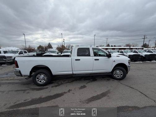 2026 RAM 3500 Tradesman Crew Cab 4x4 8' Box